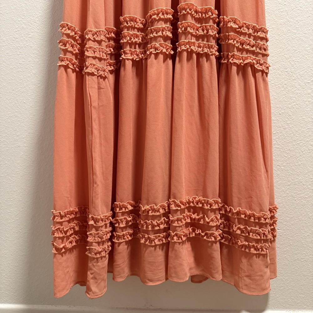 Lulu's Women's Maxi Adoring Effect Dress Size Medium Coral Ruffle Resortwear - Picture 5 of 6